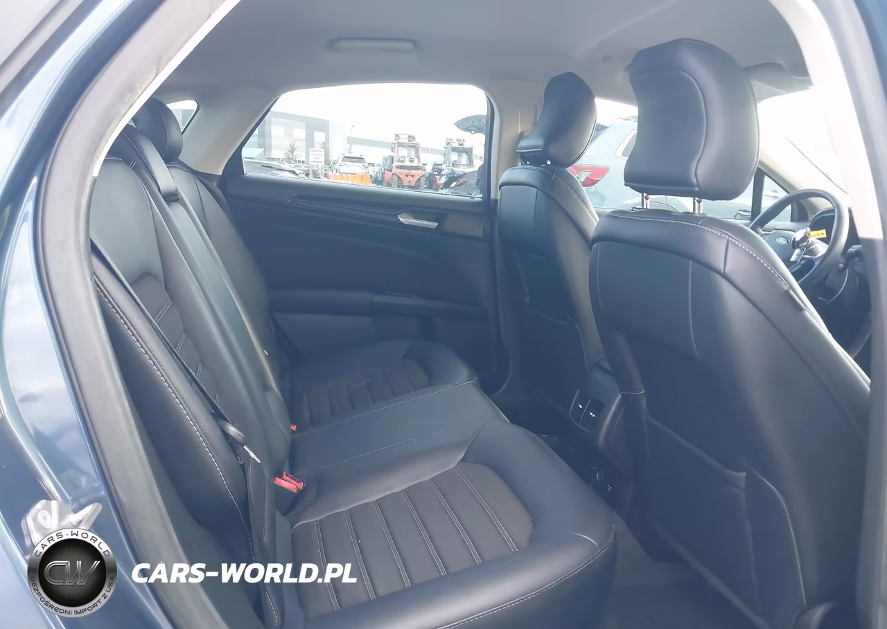 2018 Ford Fusion Hybrid Se VIN:3FA6P0LUXJR213145 - 8