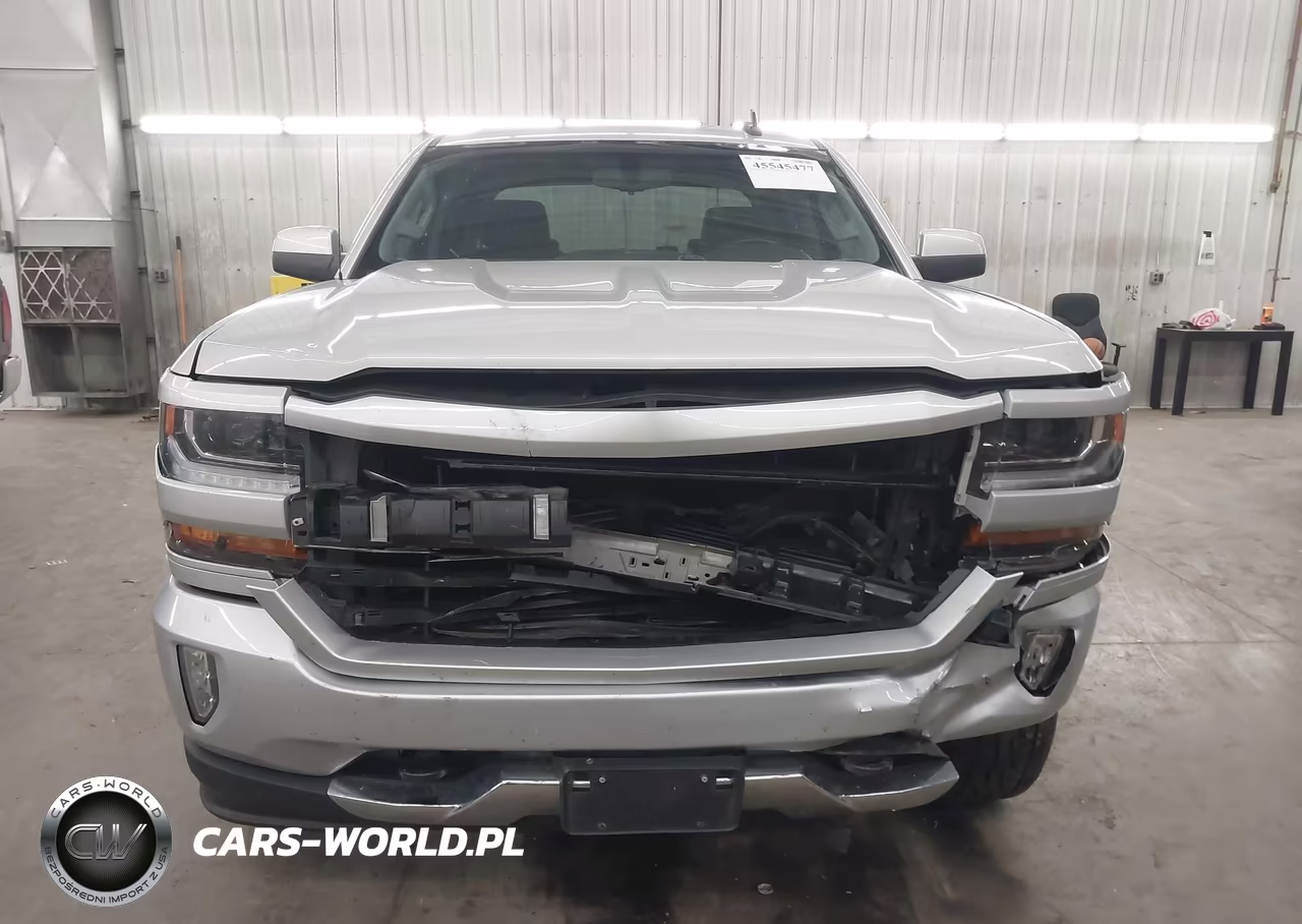 2018 Chevrolet Silverado 1500 2Lt VIN:3GCUKREC2JG182428 - 12