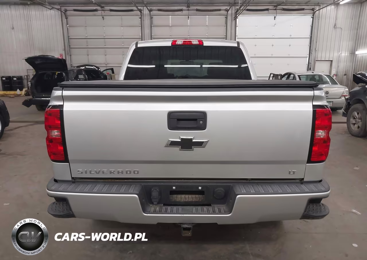 2018 Chevrolet Silverado 1500 2Lt VIN:3GCUKREC2JG182428 - 16