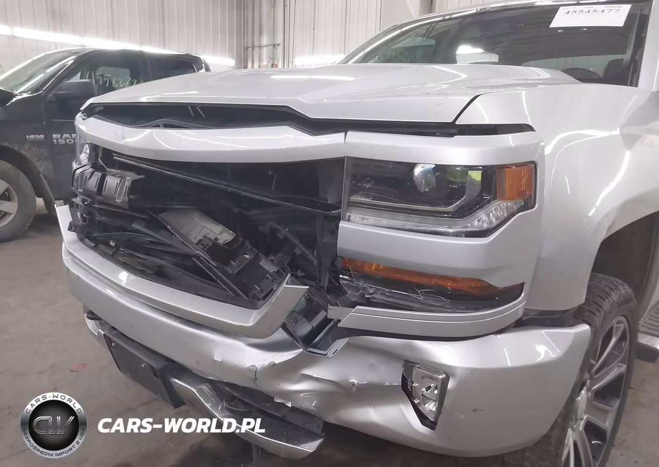 2018 Chevrolet Silverado 1500 2Lt VIN:3GCUKREC2JG182428 - 6