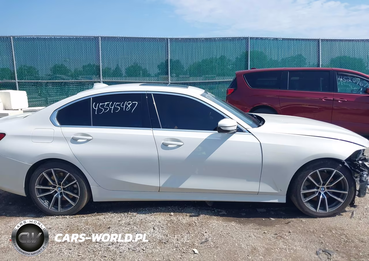 2021 BMW 330I VIN:3MW5R1J04M8B81225 - 14