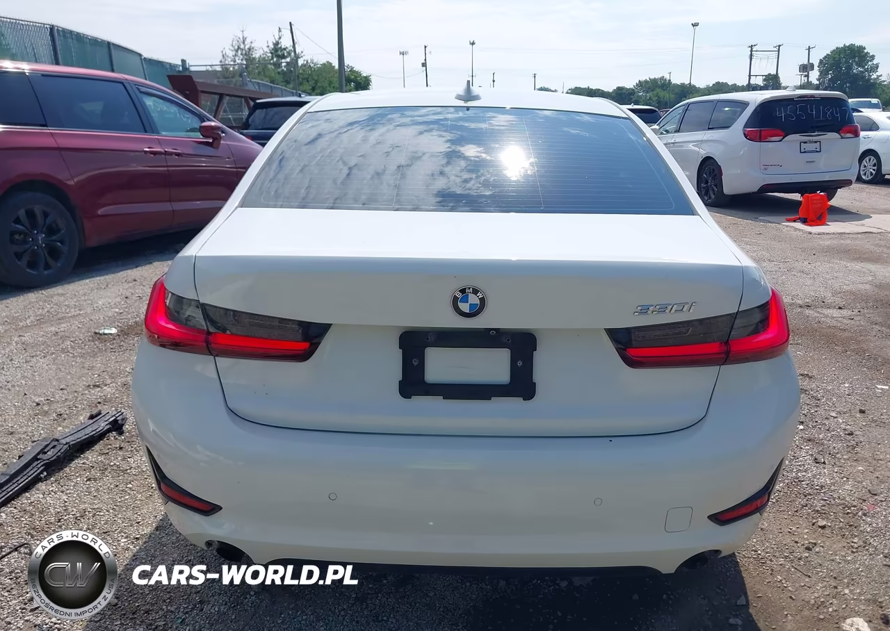 2021 BMW 330I VIN:3MW5R1J04M8B81225 - 17