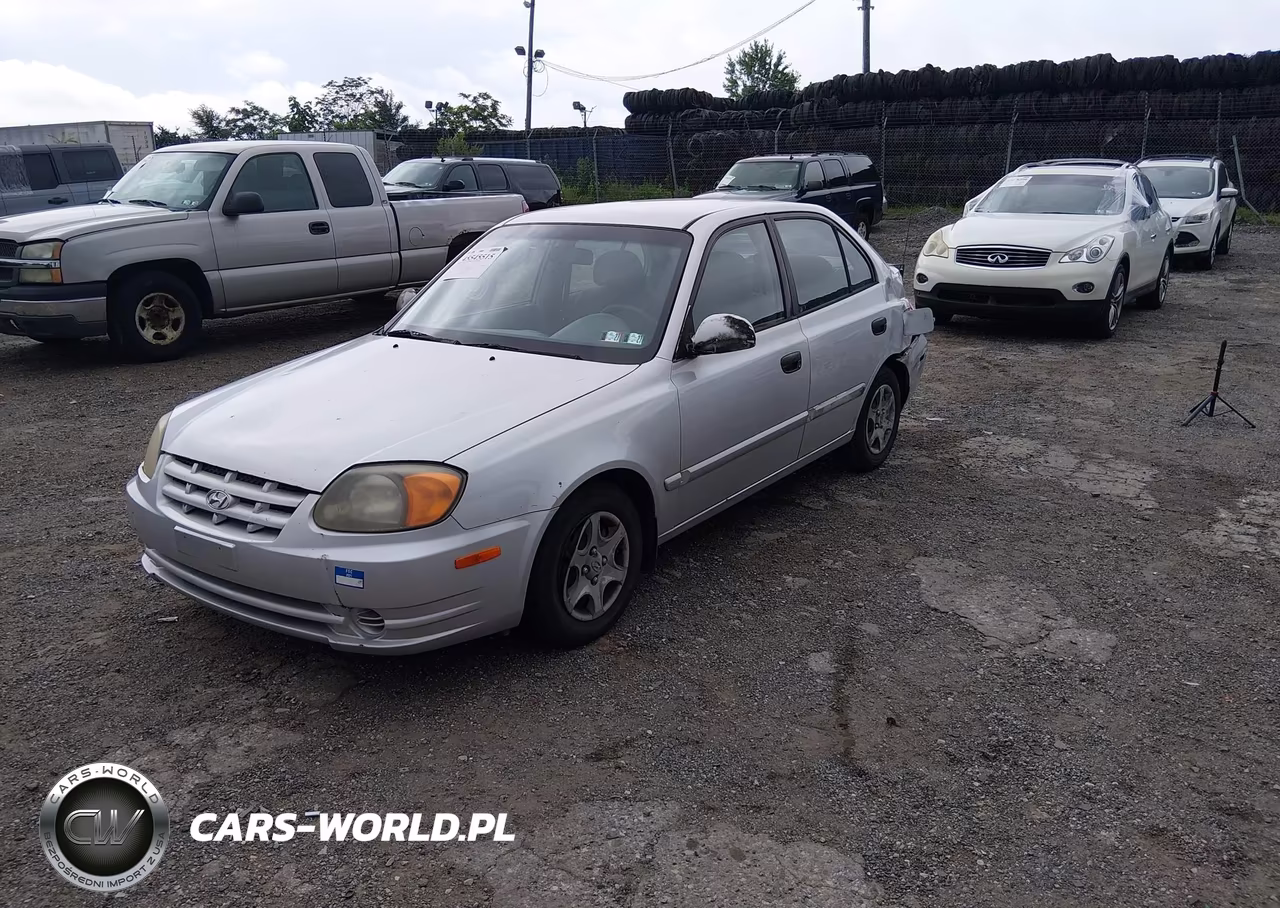 2005 Hyundai Accent Gls VIN:KMHCG45CX5U592862 - 2