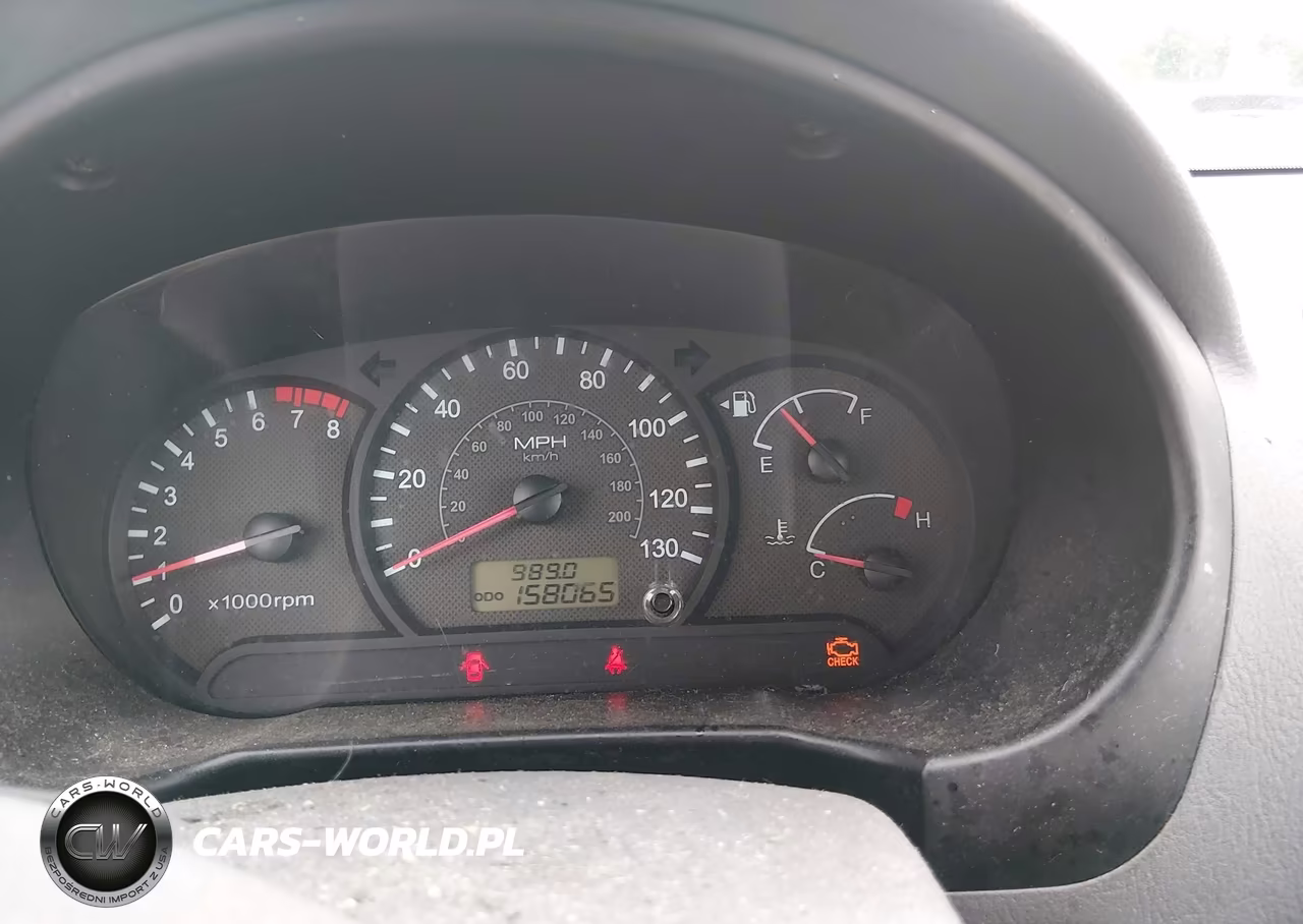2005 Hyundai Accent Gls VIN:KMHCG45CX5U592862 - 7
