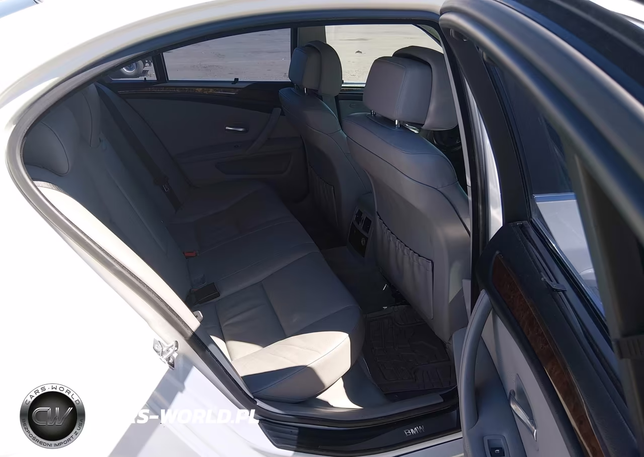 2009 BMW 535I VIN:WBANW13539C160738 - 8