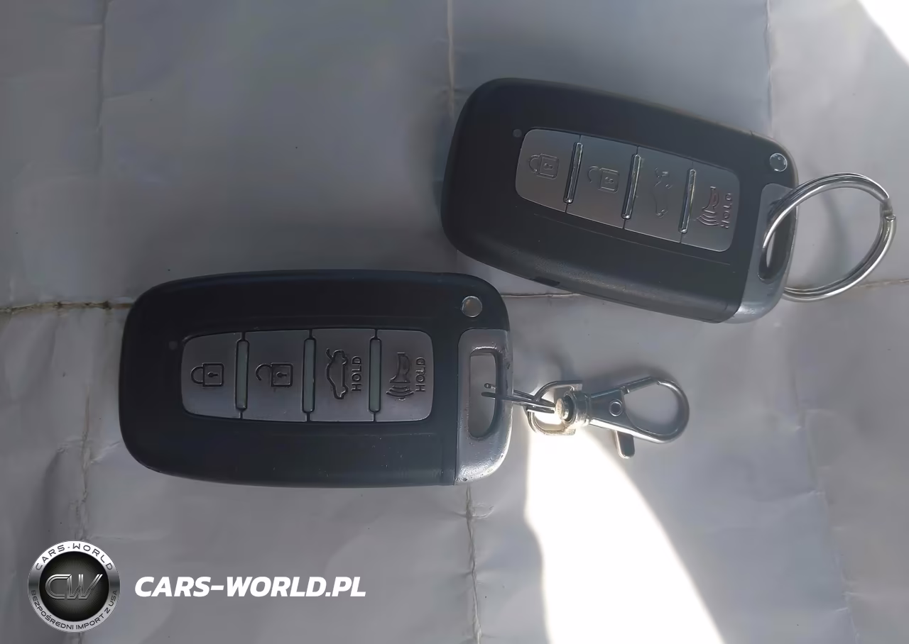 2011 Hyundai Sonata Hybrid VIN:KMHEC4A49BA004742 - 11