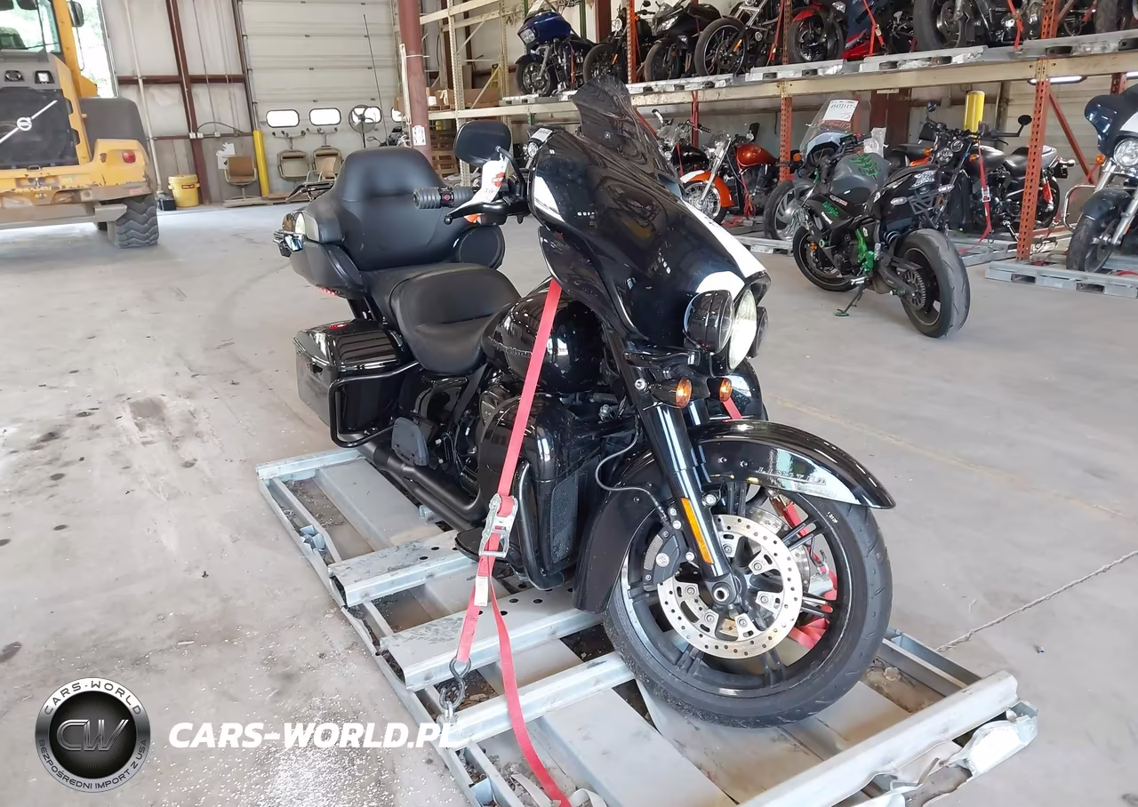 2022 Harley-Davidson Flhtk