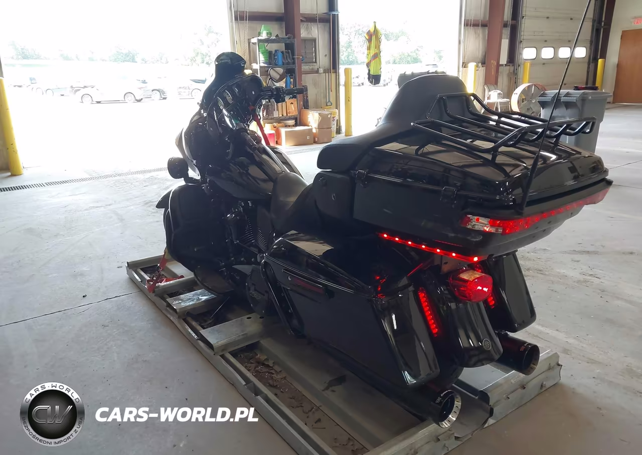 2022 Harley-Davidson Flhtk VIN:1HD1KEF17NB644097 - 3