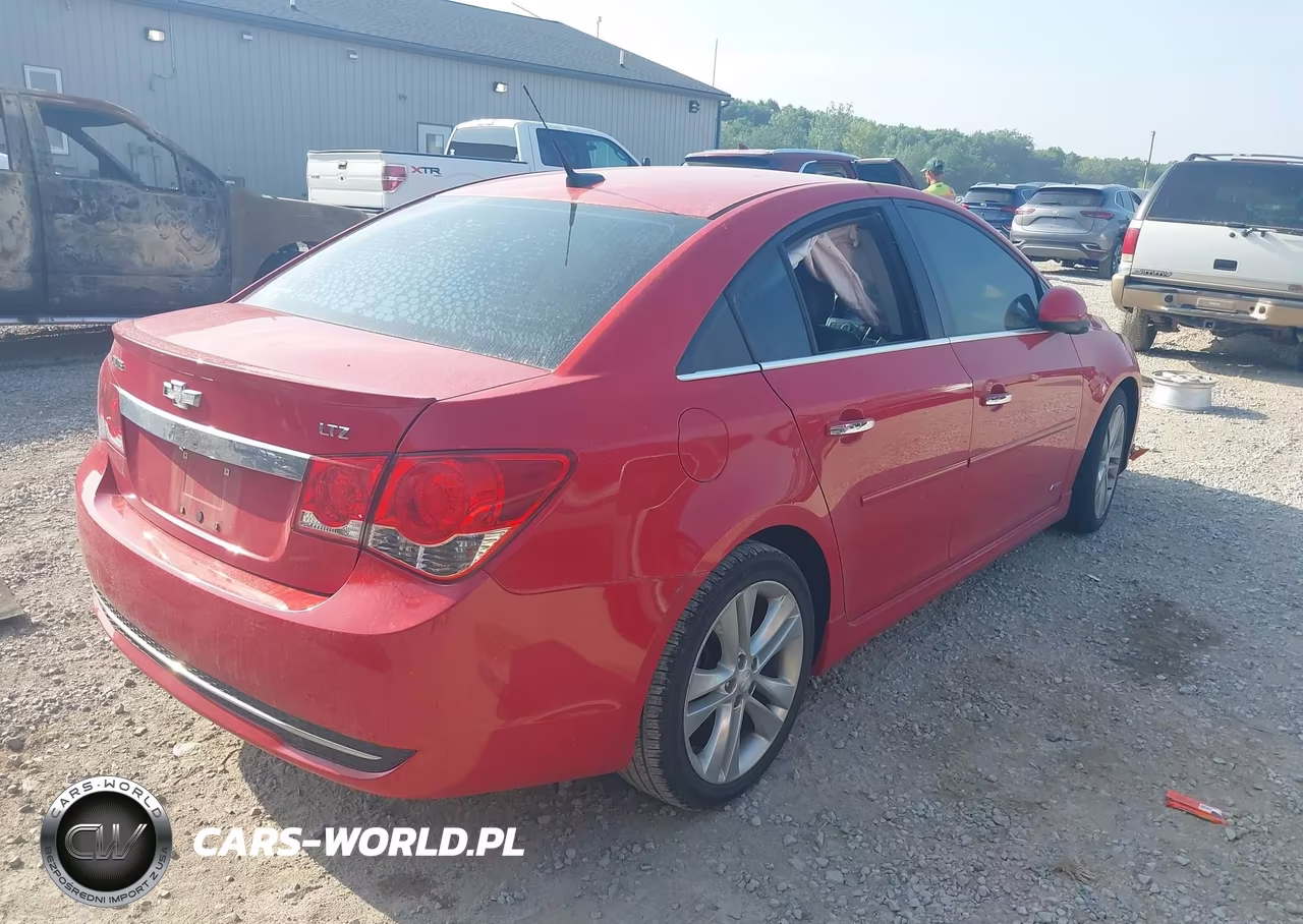 2013 Chevrolet Cruze Ltz VIN:1G1PG5SB8D7139952 - 4