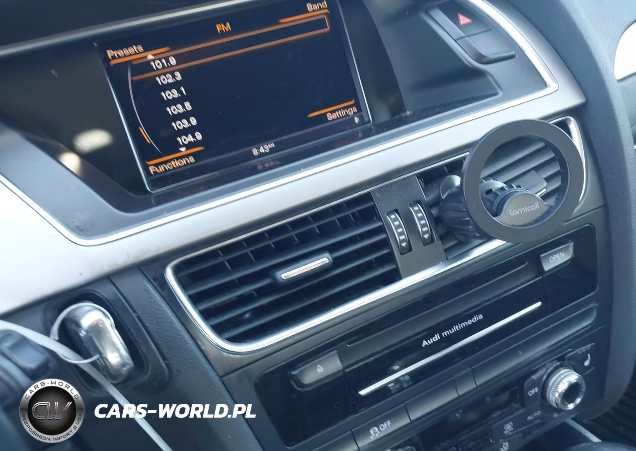 2015 Audi A4 2.0T Premium VIN:WAUBFAFL0FN006839 - 11