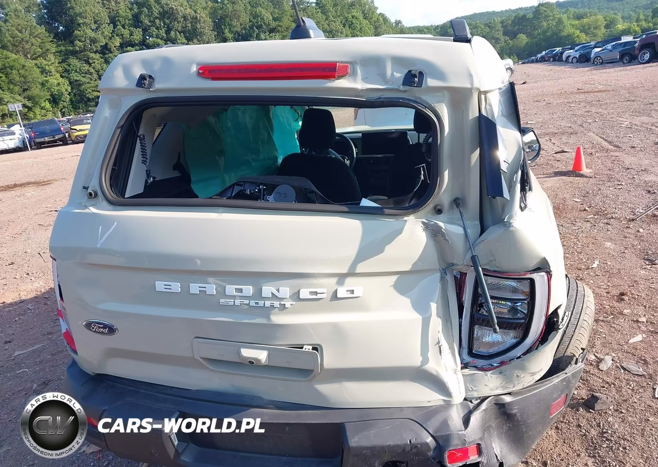 2025 Ford Bronco Sport Big Bend VIN:3FMCR9BN9SRE57596 - 16