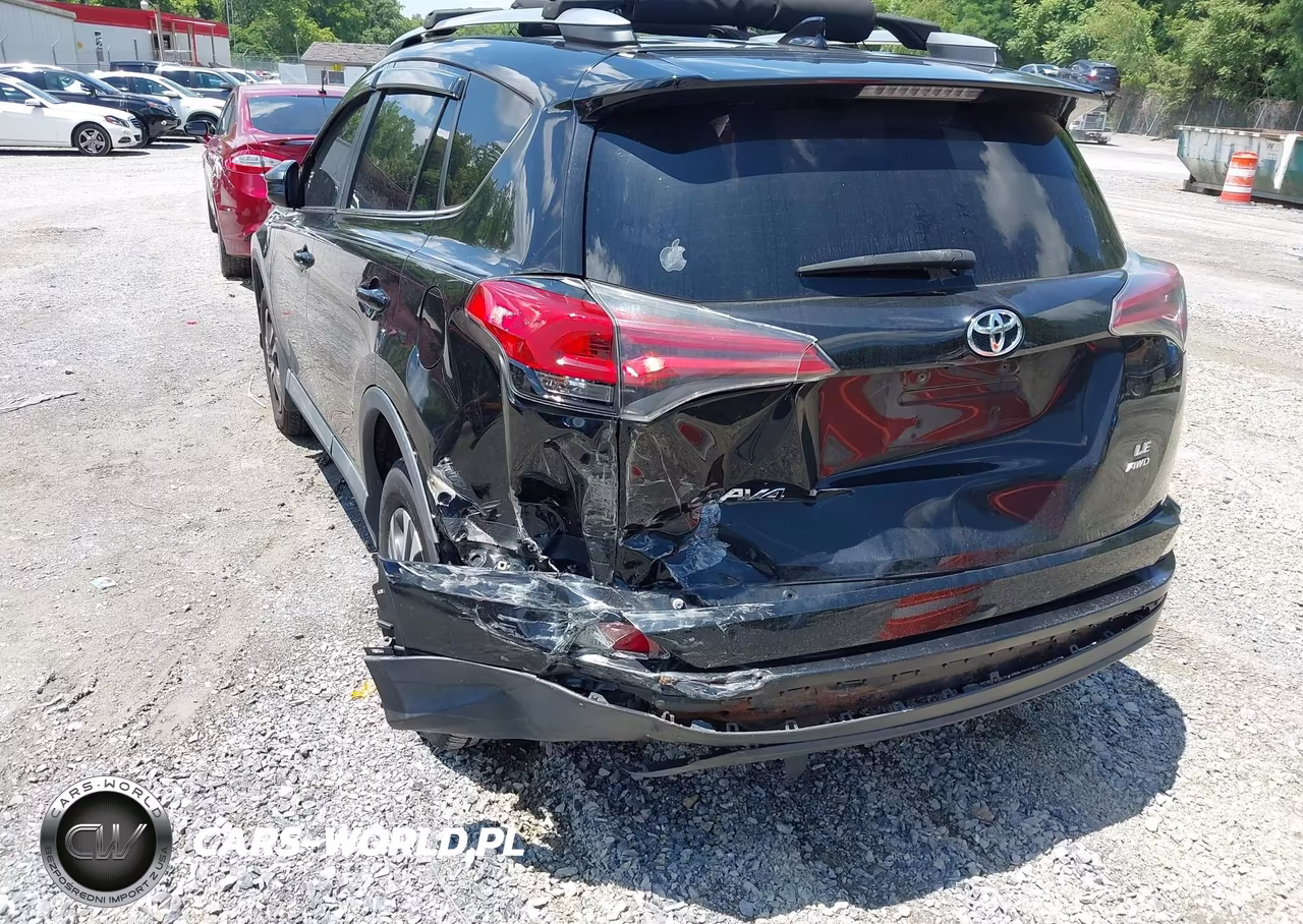 2017 Toyota Rav4 Le VIN:2T3BFREV2HW560609 - 6