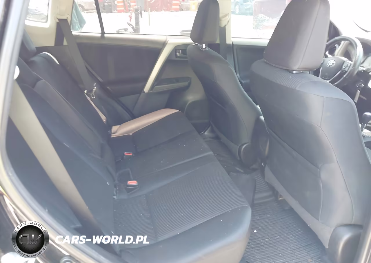 2017 Toyota Rav4 Le VIN:2T3BFREV2HW560609 - 8