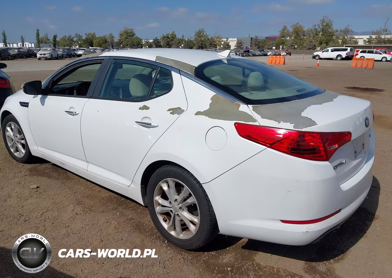 2013 Kia Optima Lx VIN:5XXGM4A70DG190019 - 3