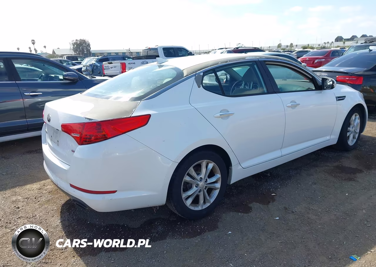 2013 Kia Optima Lx VIN:5XXGM4A70DG190019 - 4