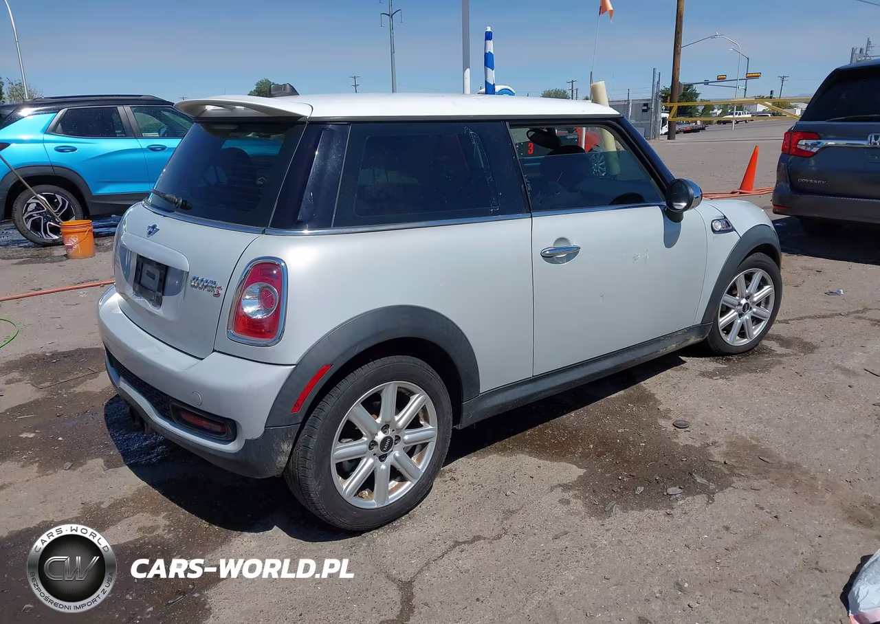 2013 Mini Hardtop Cooper S VIN:WMWSV3C59DT389046 - 4