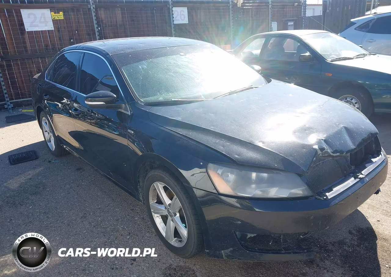 2014 Volkswagen Passat 1.8T S-1.8T Wolfsburg Edition