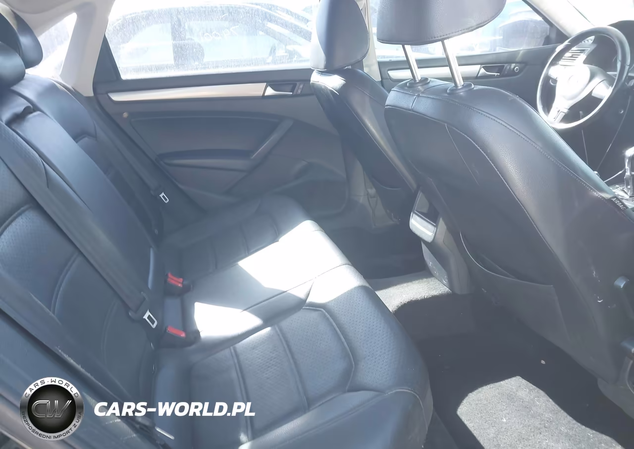 2014 Volkswagen Passat 1.8T S-1.8T Wolfsburg Edition VIN:1VWAT7A34EC044759 - 8