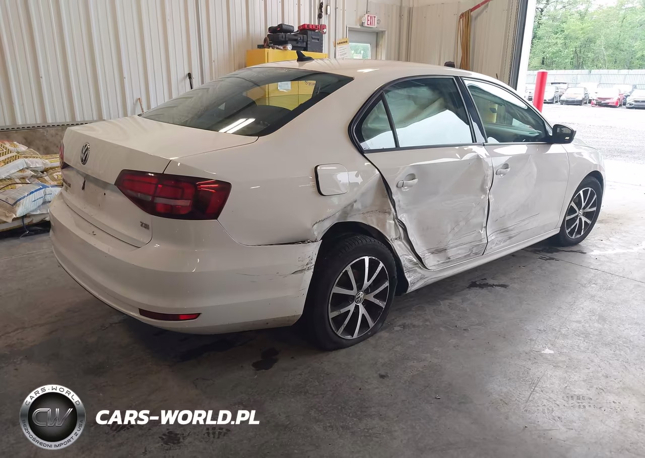 2016 Volkswagen Jetta 1.4T Se VIN:3VWD67AJXGM235932 - 4