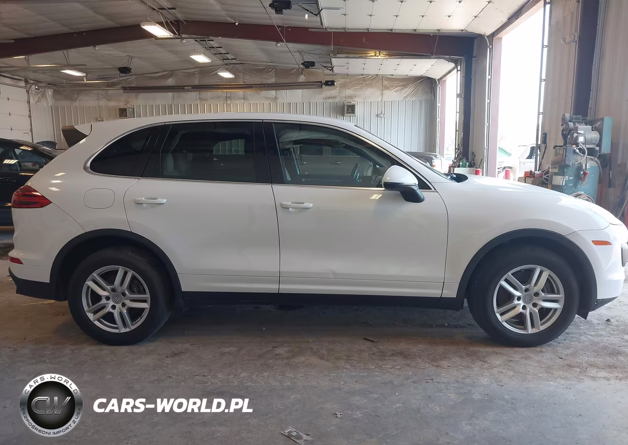 2016 Porsche Cayenne VIN:WP1AA2A28GKA12052 - 13