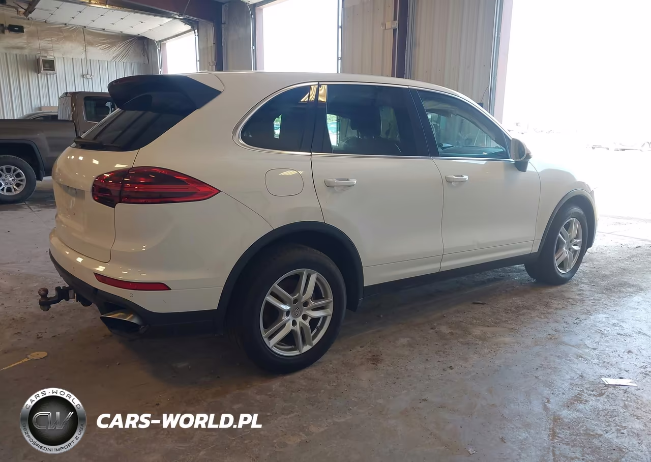 2016 Porsche Cayenne VIN:WP1AA2A28GKA12052 - 4