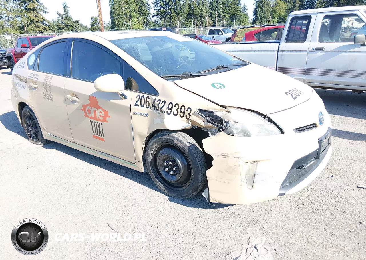 2013 Toyota Prius Two – zdjęcie 1 z 17