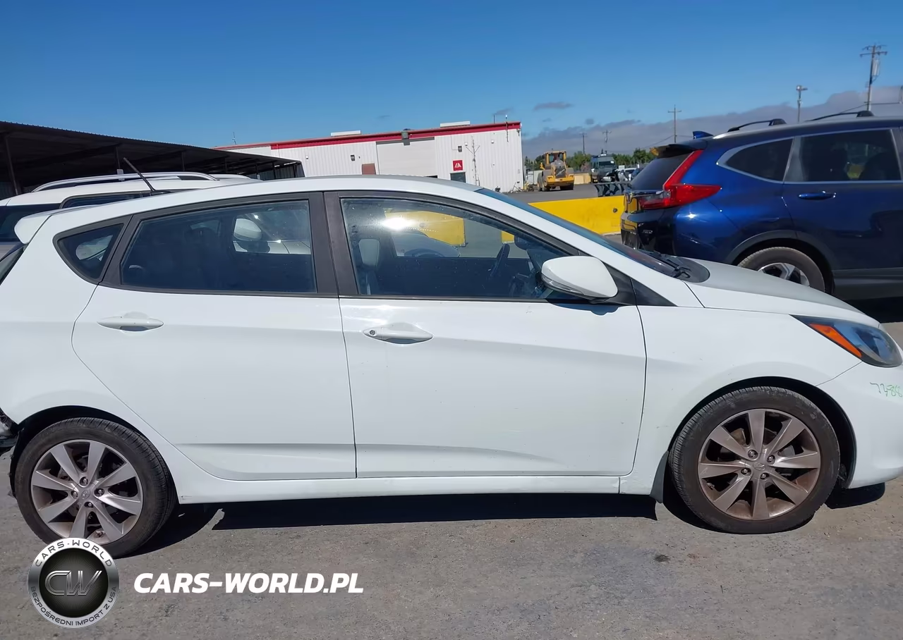 2013 Hyundai Accent Se VIN:KMHCU5AE9DU074231 - 14
