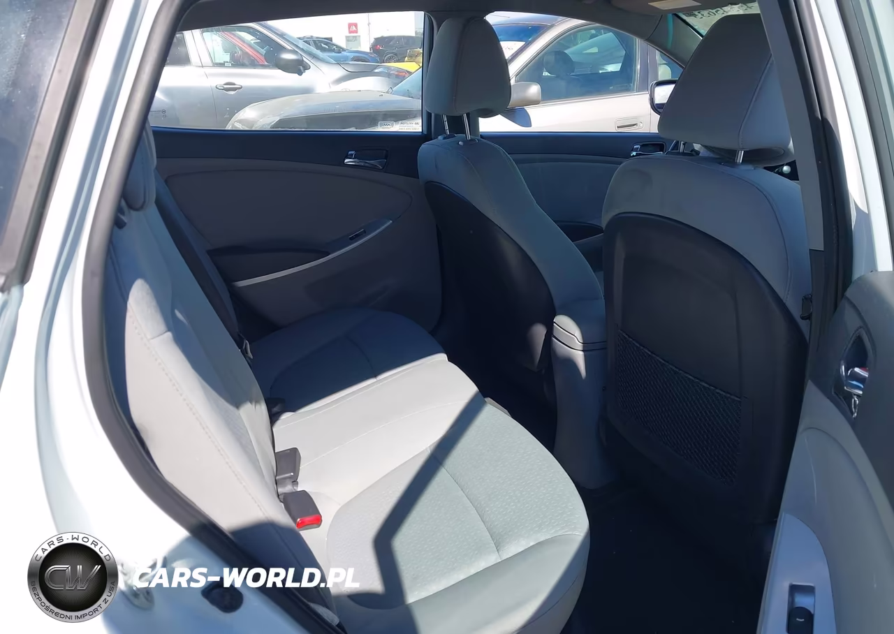 2013 Hyundai Accent Se VIN:KMHCU5AE9DU074231 - 8