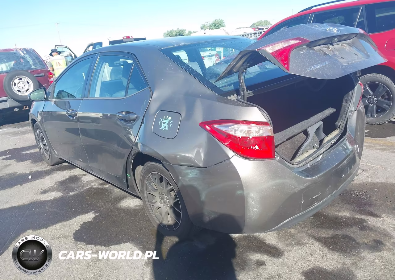 2017 Toyota Corolla Le VIN:2T1BURHE1HC941346 - 3