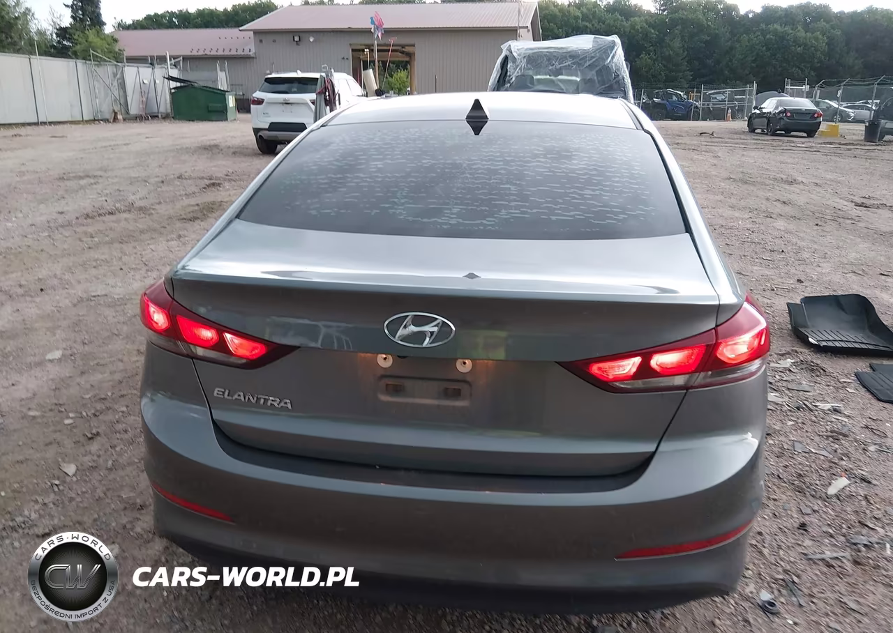 2018 Hyundai Elantra Value Edition VIN:5NPD84LF9JH368084 - 16