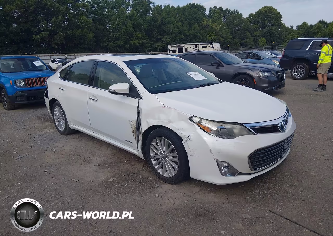 2013 Toyota Avalon Hybrid Limited