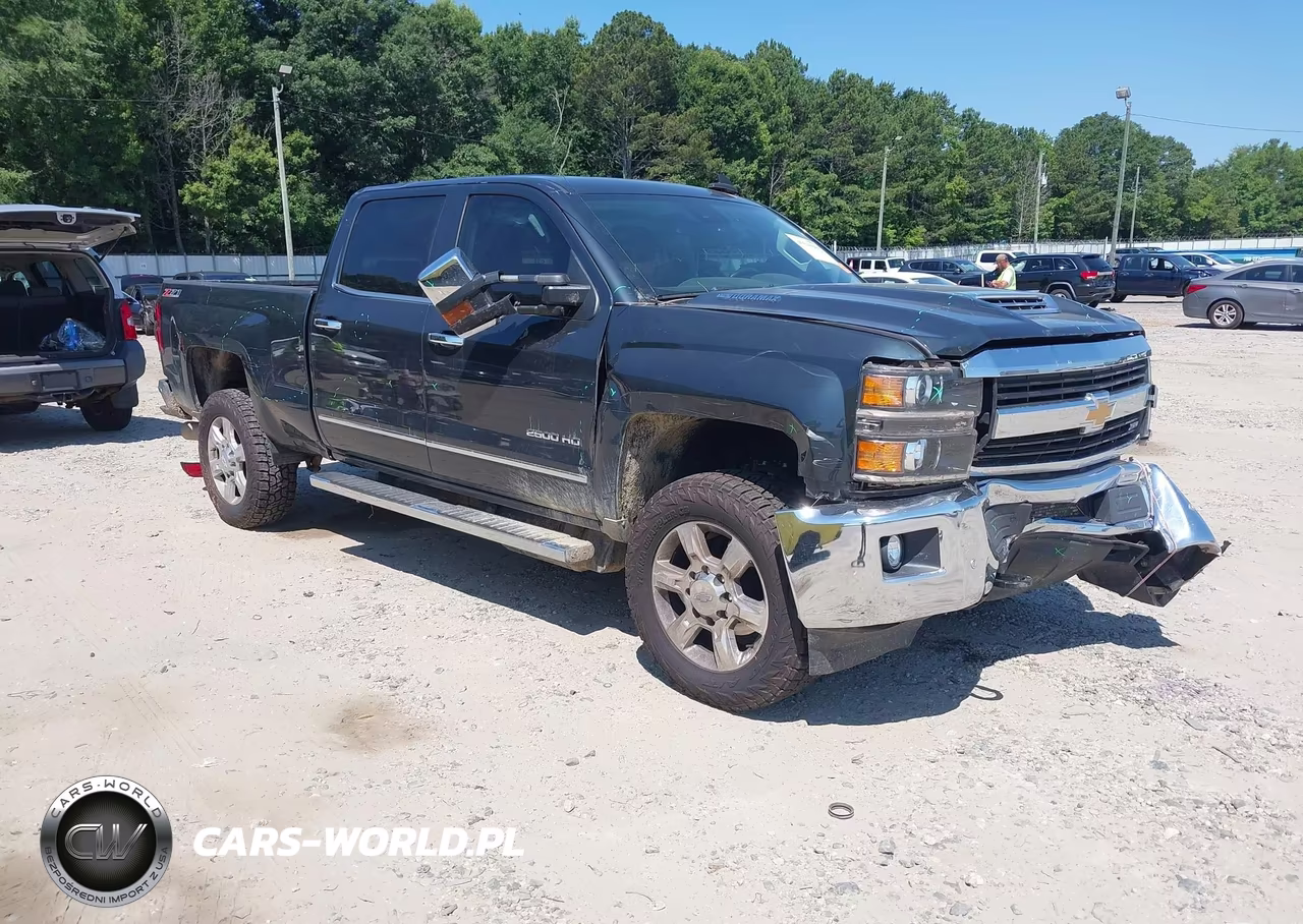 2017 Chevrolet Silverado 2500Hd Ltz – zdjęcie 1 z 18