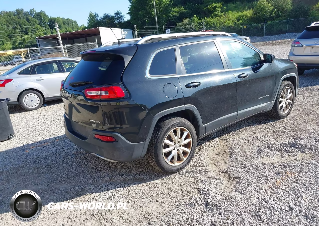 2015 Jeep Cherokee Limited VIN:1C4PJMDB7FW640923 - 4