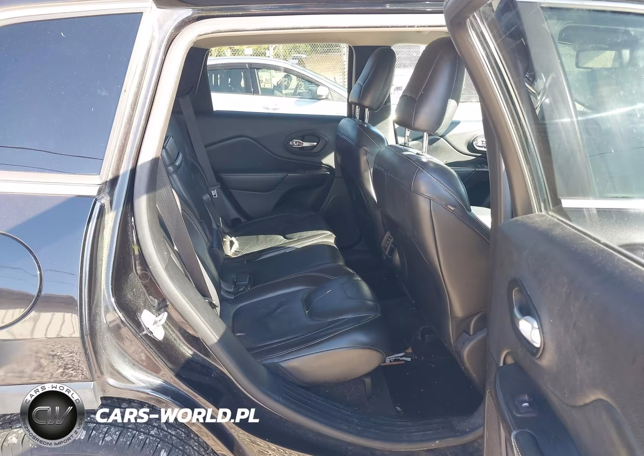 2015 Jeep Cherokee Limited VIN:1C4PJMDB7FW640923 - 8