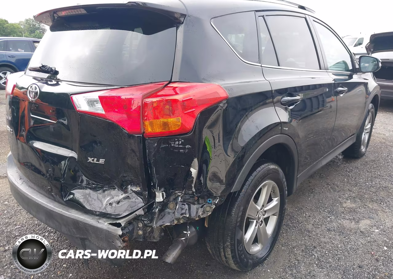 2015 Toyota Rav4 Xle VIN:2T3WFREV2FW205180 - 6