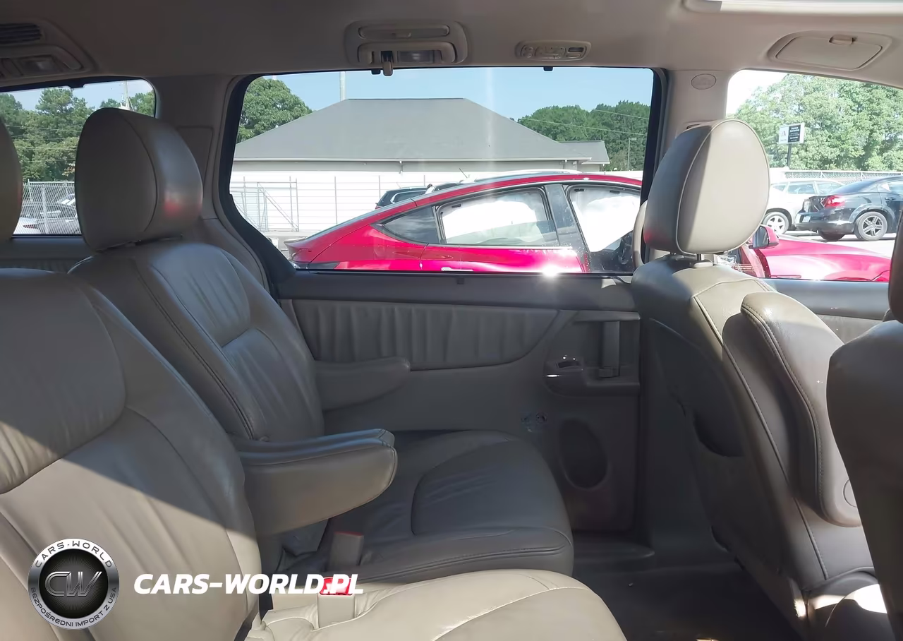2010 Toyota Sienna Xle VIN:5TDYK4CC2AS315827 - 8