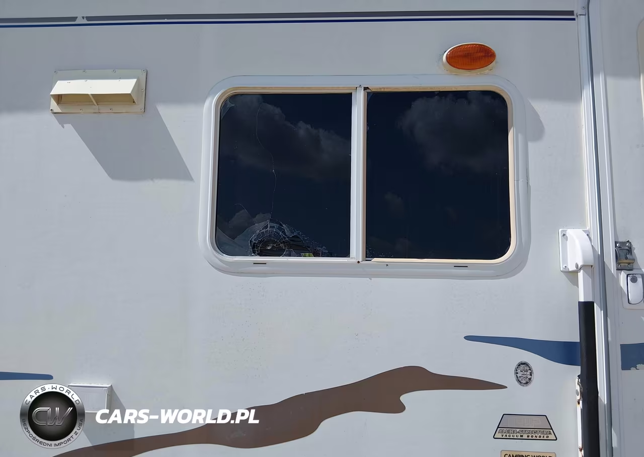 2005 Wildcat Travel Trailer VIN:4X4FWCG255V010481 - 6