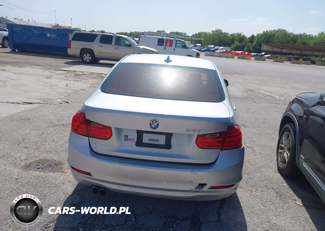 2013 BMW 328I VIN:WBA3C1G52DNR49308 - 16
