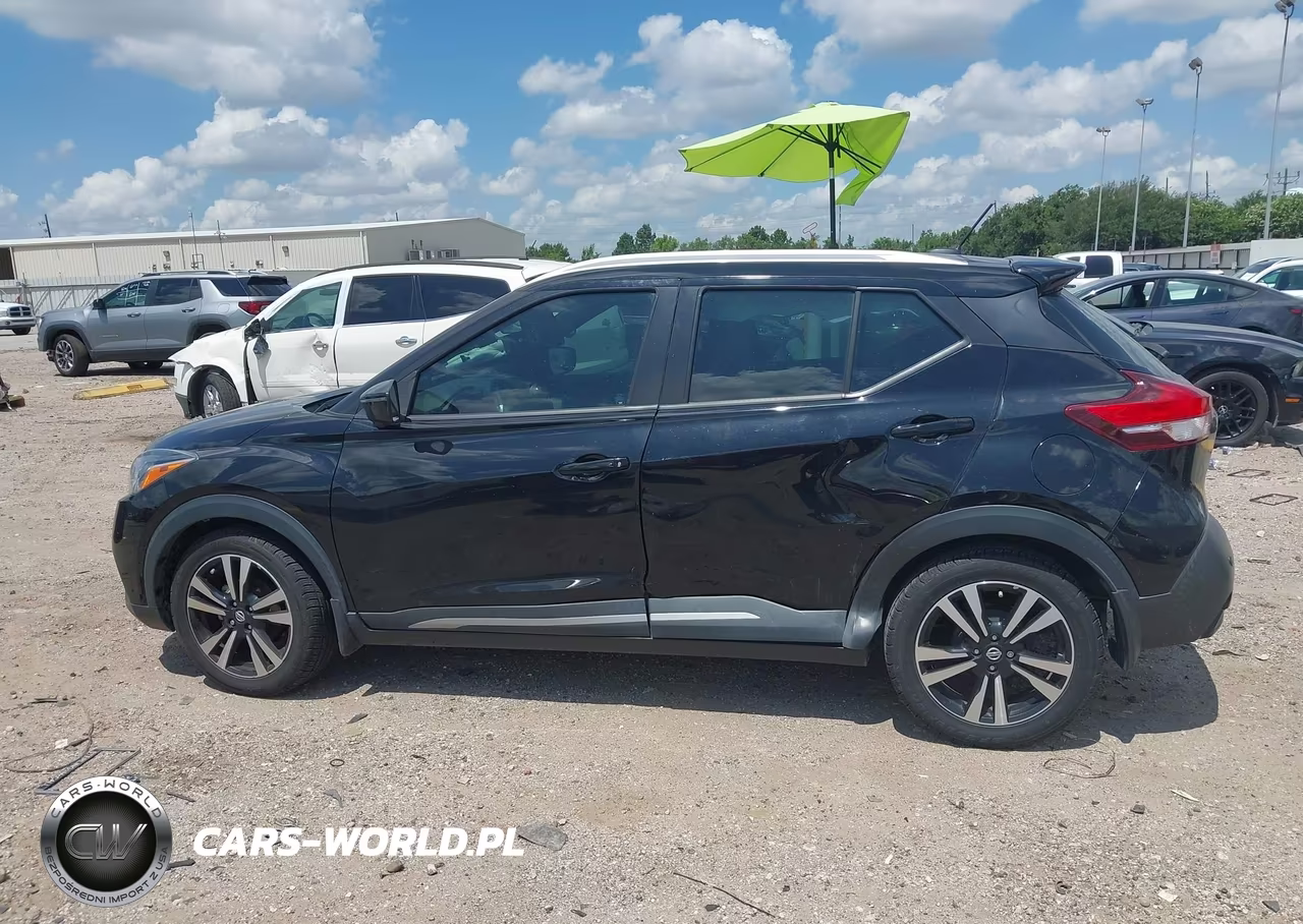 2020 Nissan Kicks Sr Xtronic Cvt VIN:3N1CP5DV2LL526782 - 14