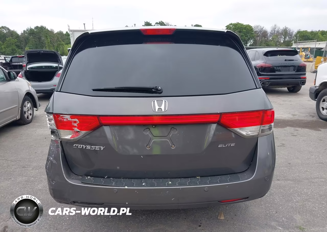 2015 Honda Odyssey Touring-Touring Elite VIN:5FNRL5H9XFB062496 - 17