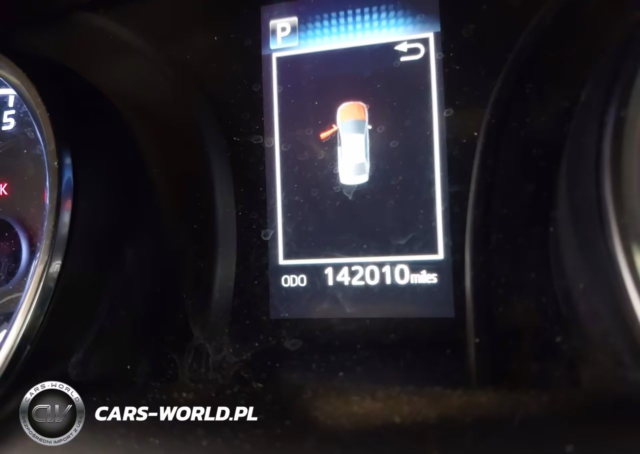 2018 Toyota Camry Le VIN:4T1B11HK8JU587961 - 16