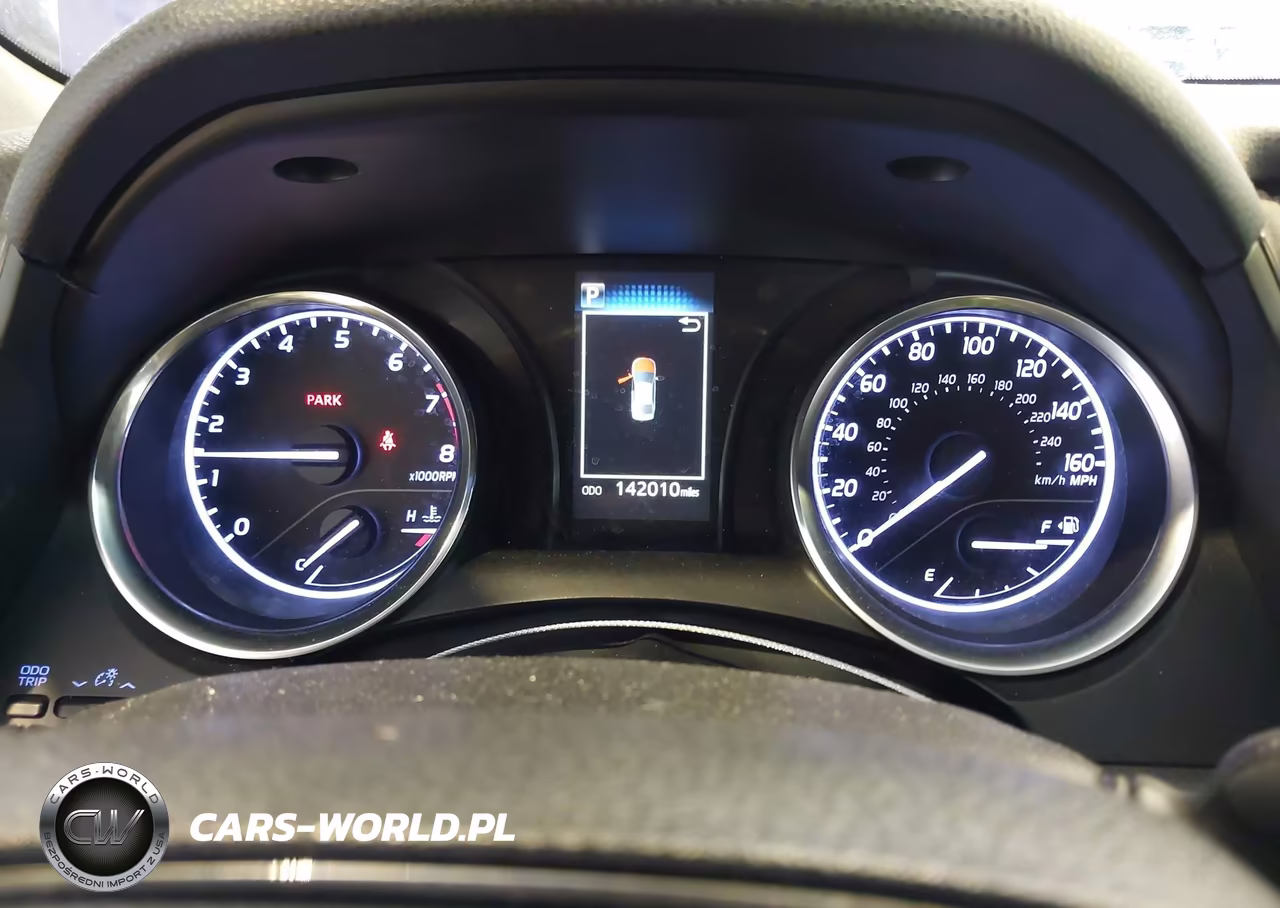 2018 Toyota Camry Le VIN:4T1B11HK8JU587961 - 7