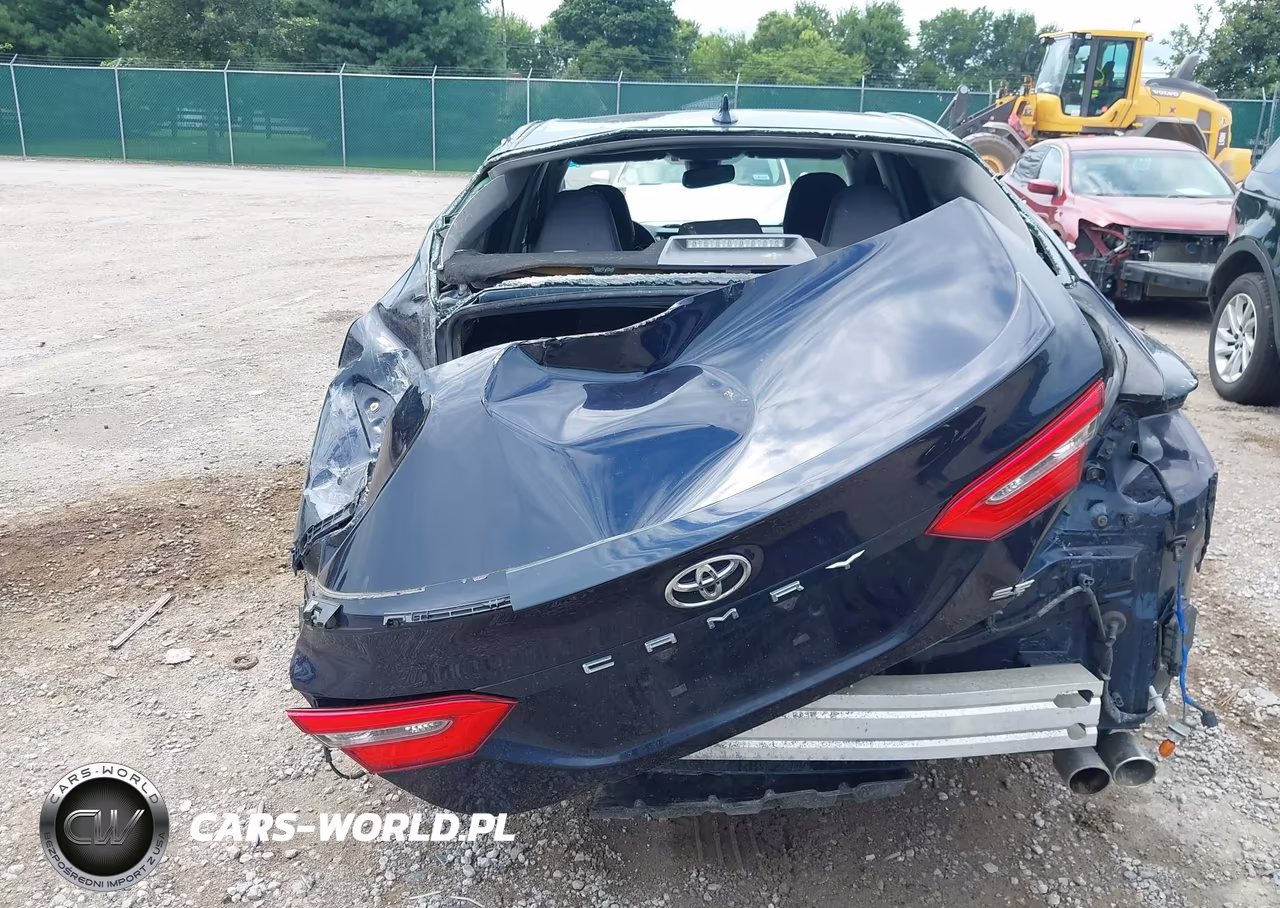 2018 Toyota Camry Se VIN:4T1B11HK3JU556861 - 6