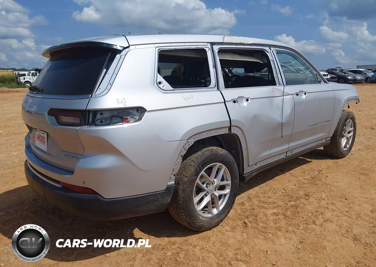 2023 Jeep Grand Cherokee L Laredo 4X4 VIN:1C4RJKAG8P8893879 - 4