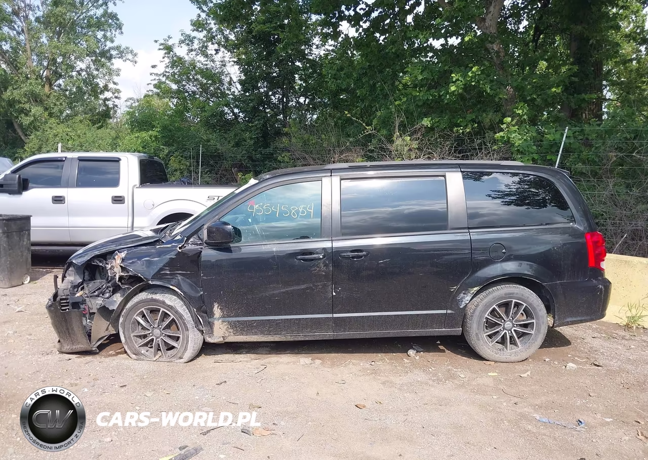 2018 Dodge Grand Caravan Gt VIN:2C4RDGEG7JR248800 - 15