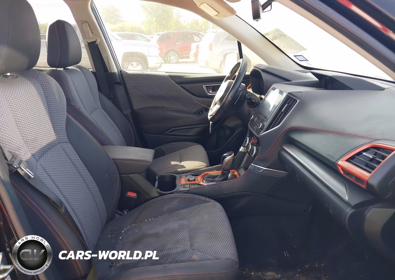 2019 Subaru Forester Sport VIN:JF2SKAPCXKH507180 - 5