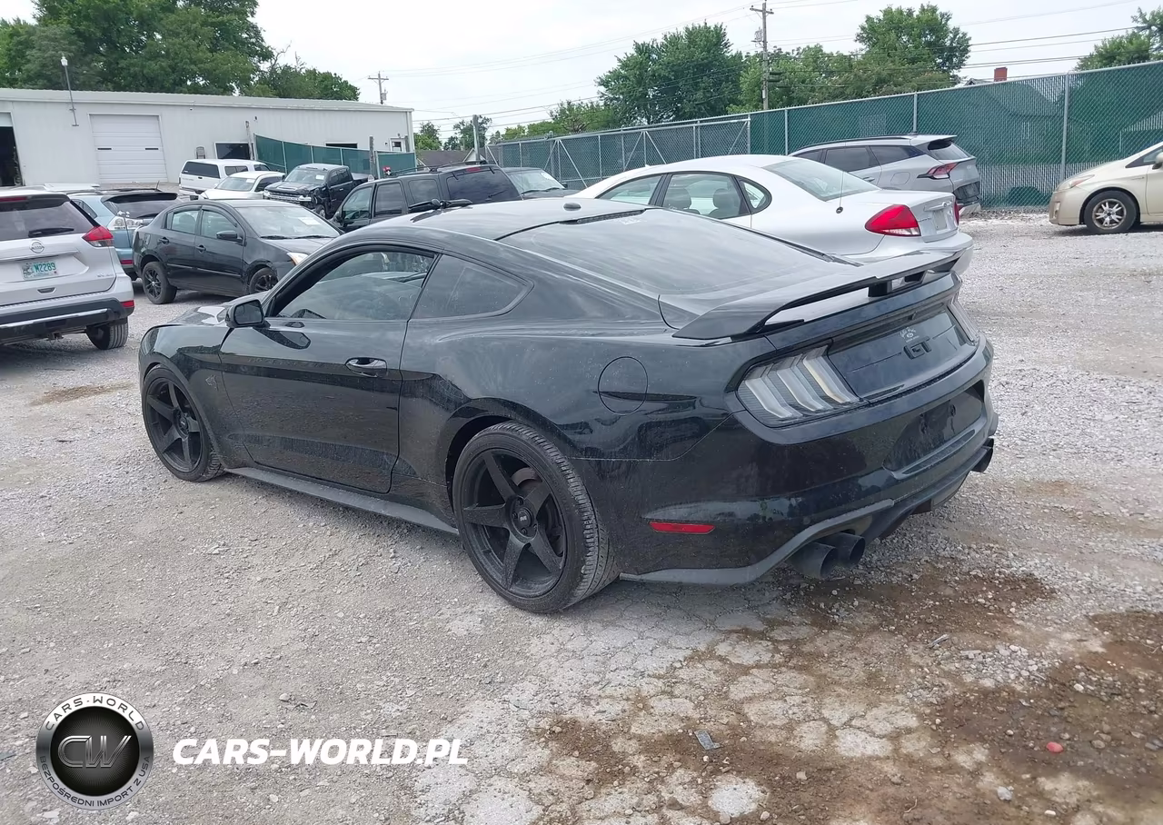 2020 Ford Mustang Gt Fastback-Gt Premium Fastback VIN:1FA6P8CF7L5126888 - 3