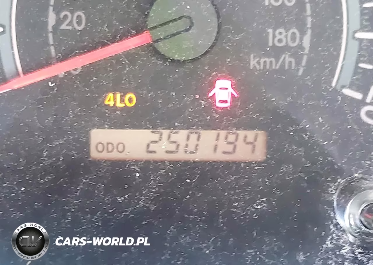 2010 Toyota Tundra Grade 4.6L V8 VIN:5TFUM5F18AX009718 - 15