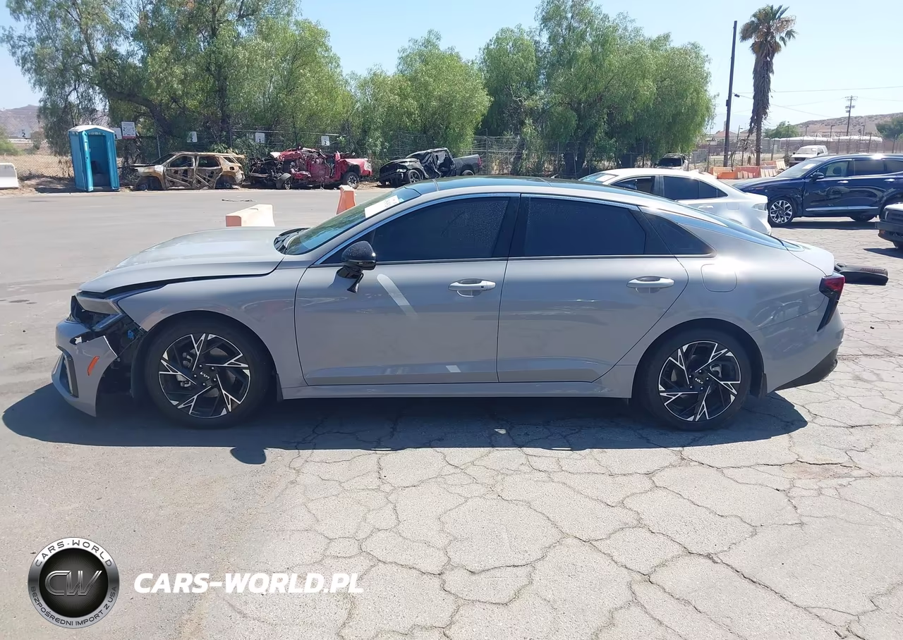 2025 Kia K5 Gt-Line VIN:KNAG64J74S5329304 - 14