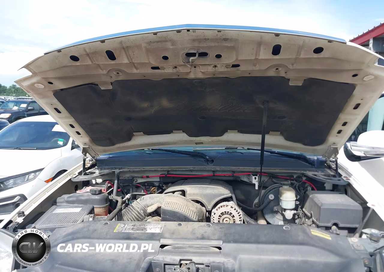 2008 Cadillac Escalade VIN:1GYFK63818R273586 - 10